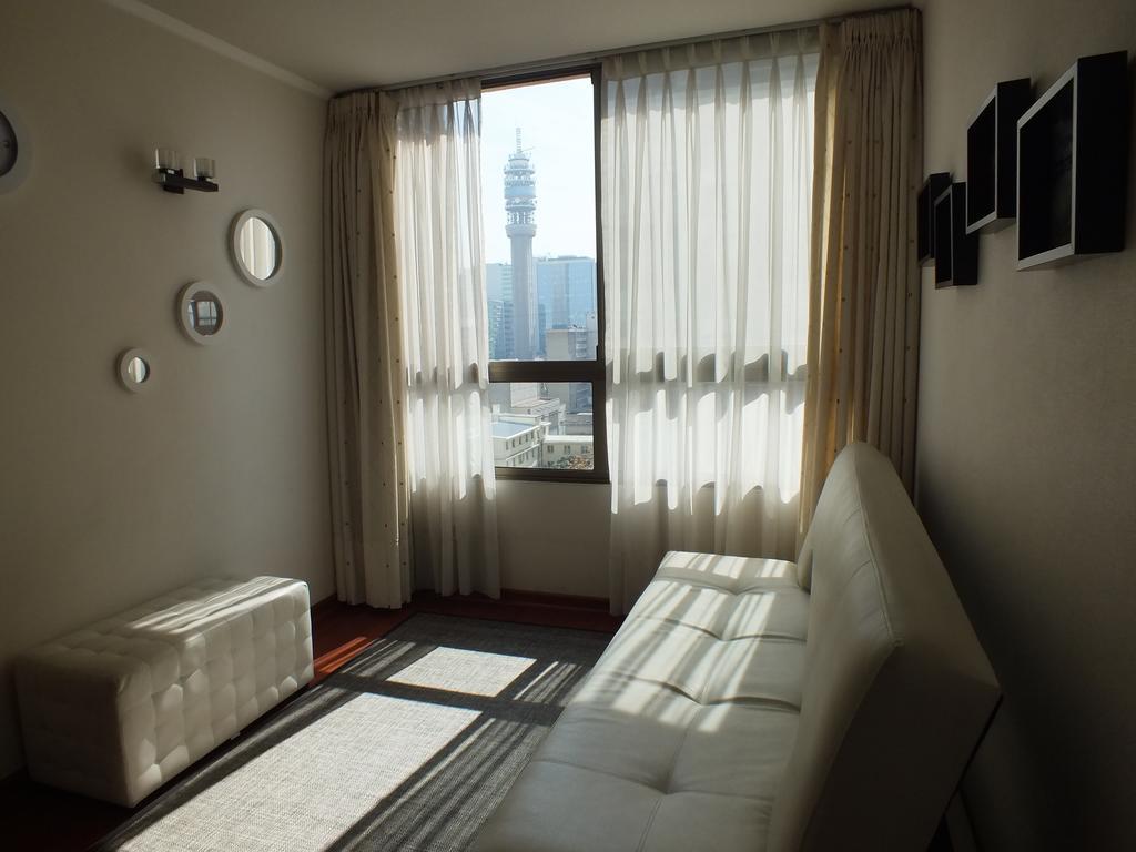 Sys Suites Tarapaca Santiago Cameră foto