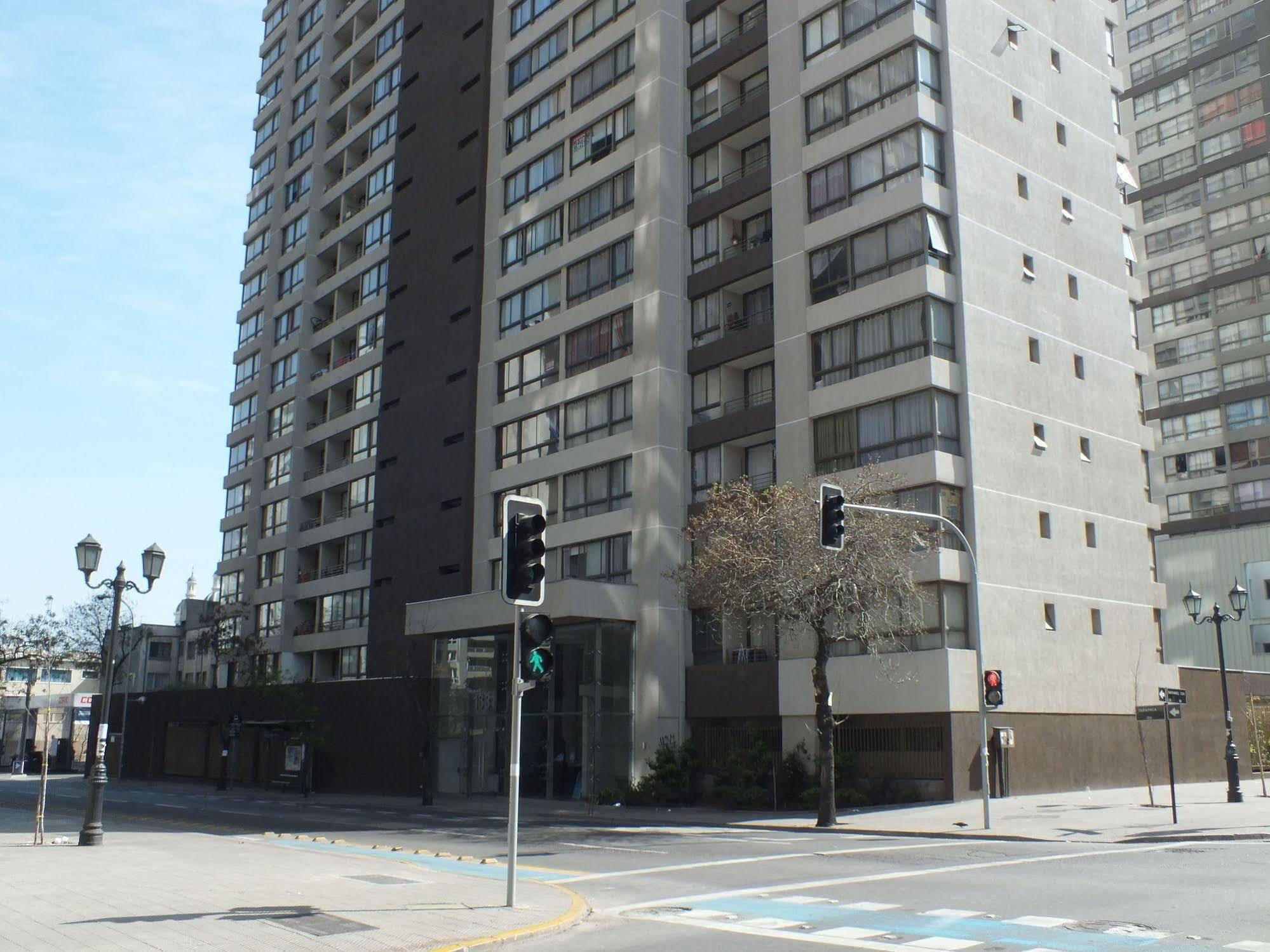 Sys Suites Tarapaca Santiago Exterior foto