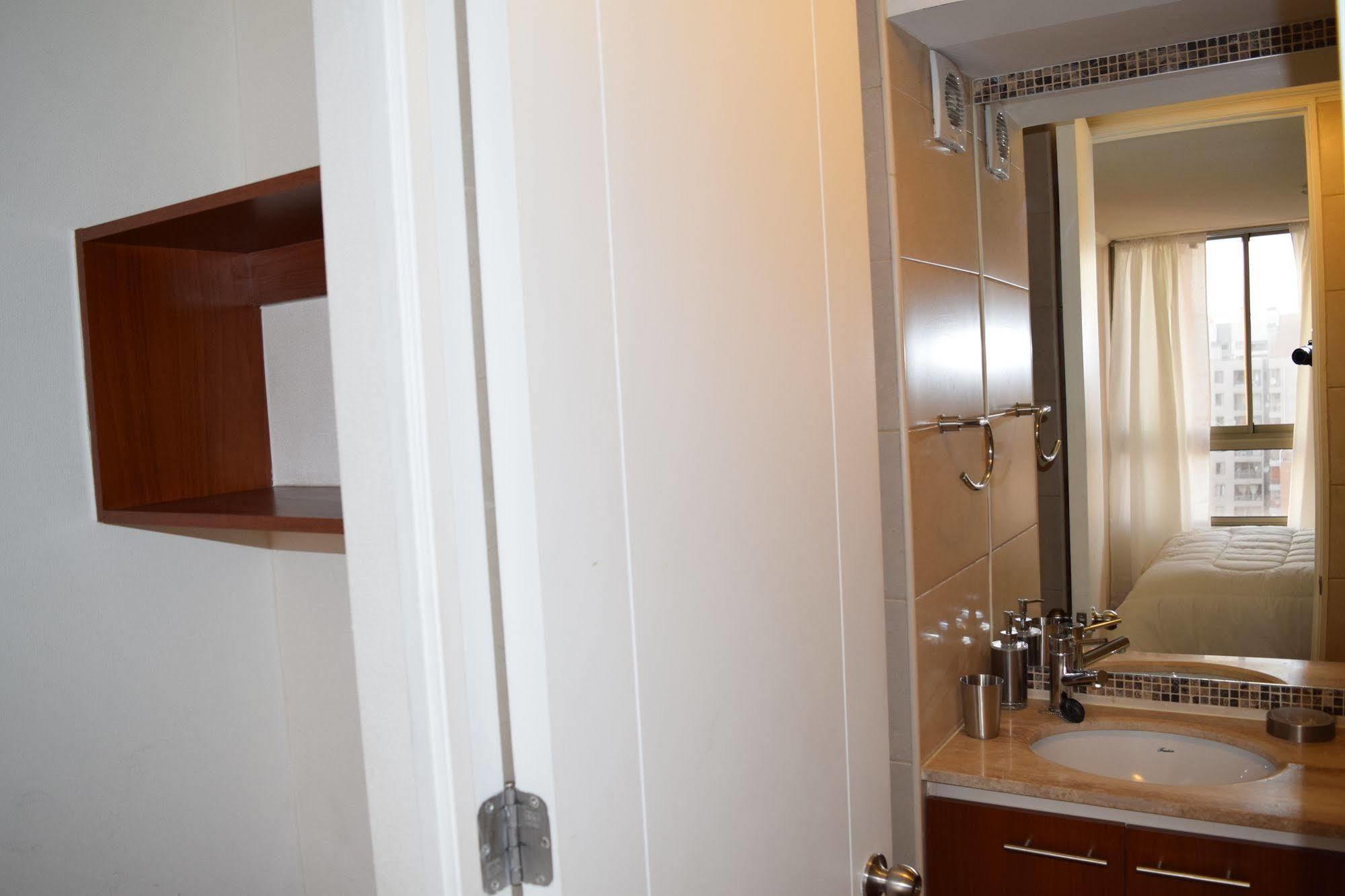Sys Suites Tarapaca Santiago Exterior foto